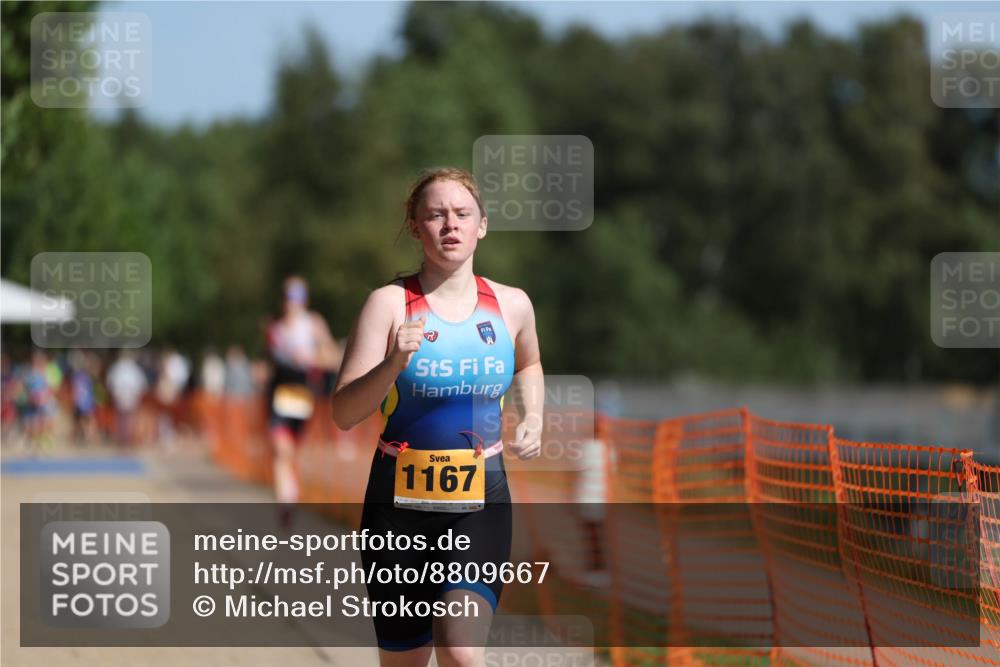 07.09.2025 - 19. Norderstedt Triathlon Michael Strokosch http://msf.ph/oto/8809667 07.09.2025 11:37:41 Laufen 1158, 1167 meine-sportfotos.de