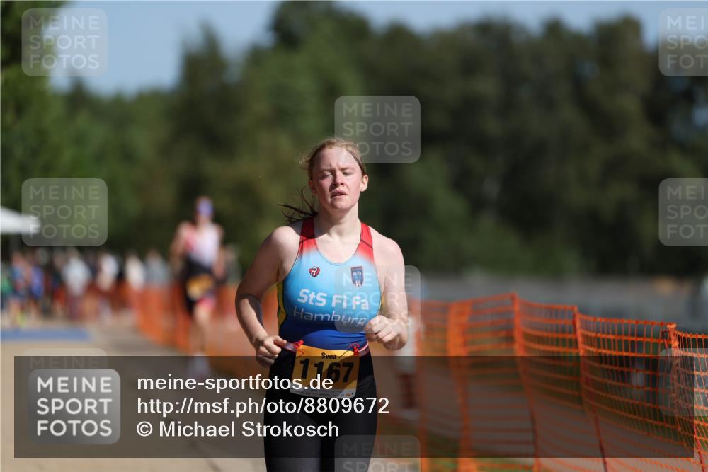 07.09.2025 - 19. Norderstedt Triathlon Michael Strokosch http://msf.ph/oto/8809672 07.09.2025 11:37:41 Laufen 1158, 1167 meine-sportfotos.de