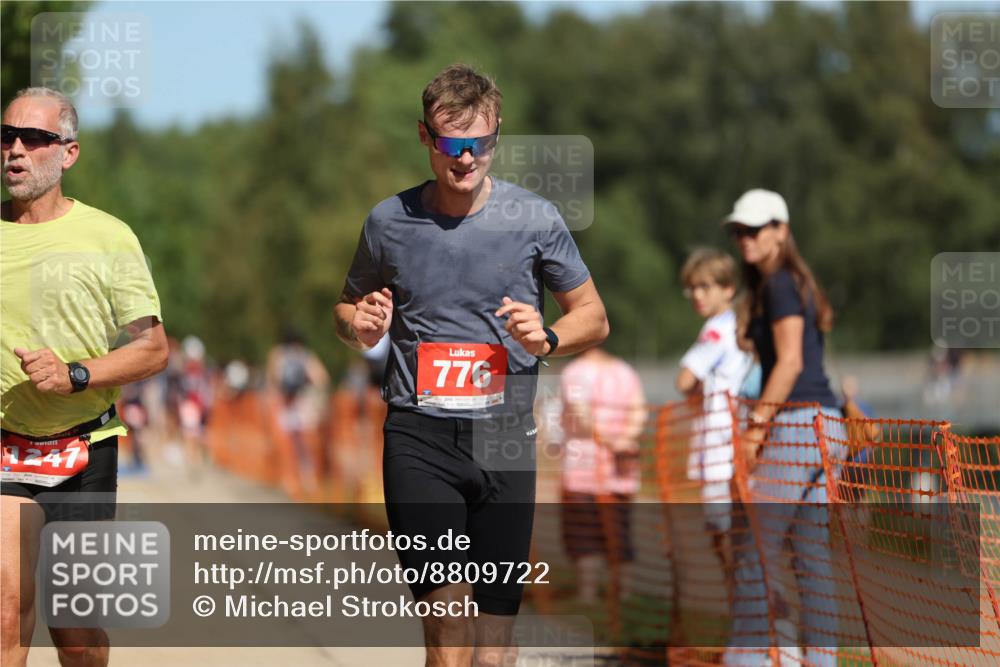 07.09.2025 - 19. Norderstedt Triathlon Michael Strokosch http://msf.ph/oto/8809722 07.09.2025 12:47:05 Laufen 776, 1213, 1247 meine-sportfotos.de