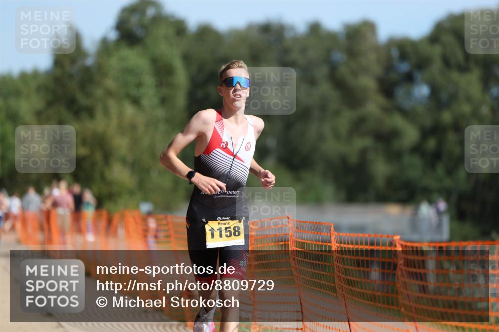 07.09.2025 - 19. Norderstedt Triathlon Michael Strokosch http://msf.ph/oto/8809729 07.09.2025 11:37:47 Laufen 1158 meine-sportfotos.de