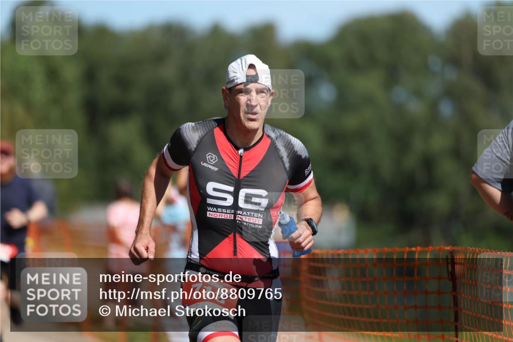 07.09.2025 - 19. Norderstedt Triathlon Michael Strokosch http://msf.ph/oto/8809765 07.09.2025 12:47:19 Laufen 151, 227, 713 meine-sportfotos.de