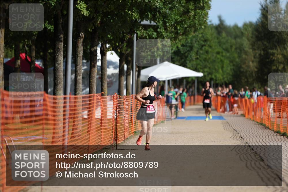07.09.2025 - 19. Norderstedt Triathlon Michael Strokosch http://msf.ph/oto/8809789 07.09.2025 10:38:38 Laufen 1131 meine-sportfotos.de