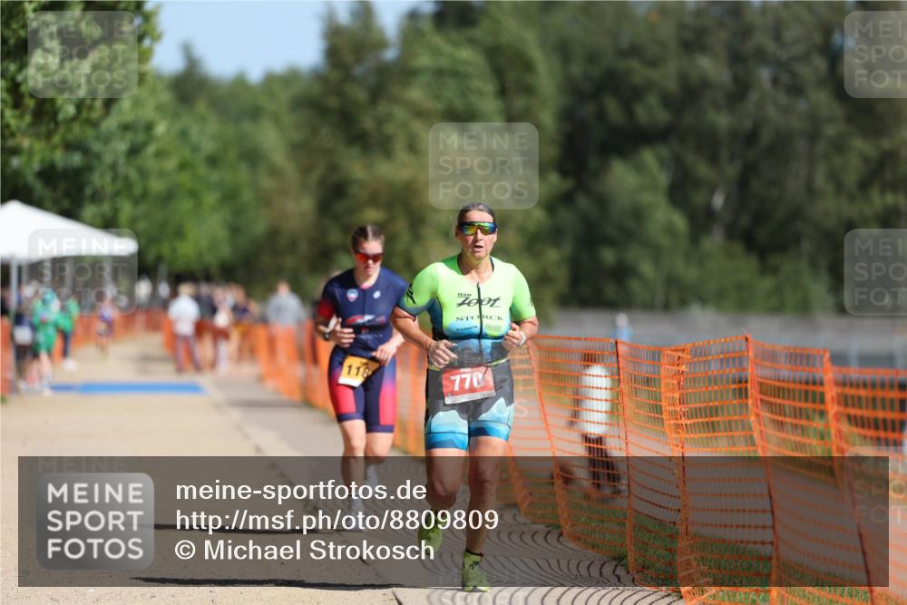 07.09.2025 - 19. Norderstedt Triathlon Michael Strokosch http://msf.ph/oto/8809809 07.09.2025 11:38:04 Laufen 770, 834, 1181 meine-sportfotos.de