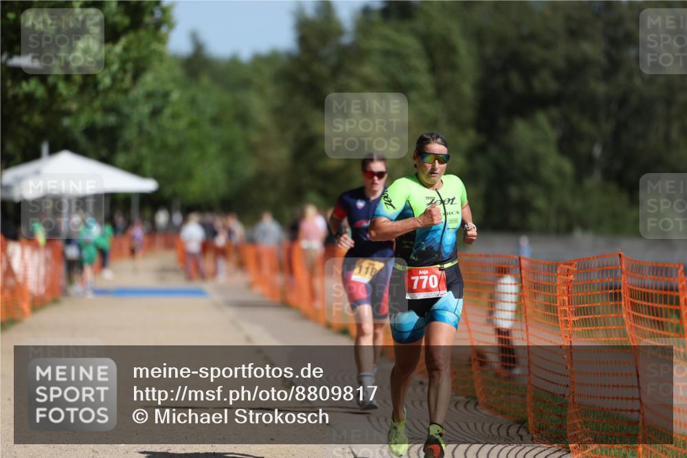07.09.2025 - 19. Norderstedt Triathlon Michael Strokosch http://msf.ph/oto/8809817 07.09.2025 11:38:04 Laufen 770, 834, 1181 meine-sportfotos.de