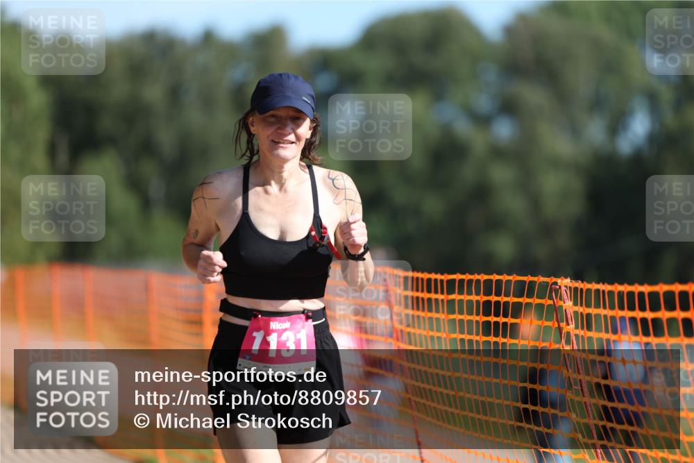 07.09.2025 - 19. Norderstedt Triathlon Michael Strokosch http://msf.ph/oto/8809857 07.09.2025 10:38:46 Laufen 646, 1131, 1139 meine-sportfotos.de
