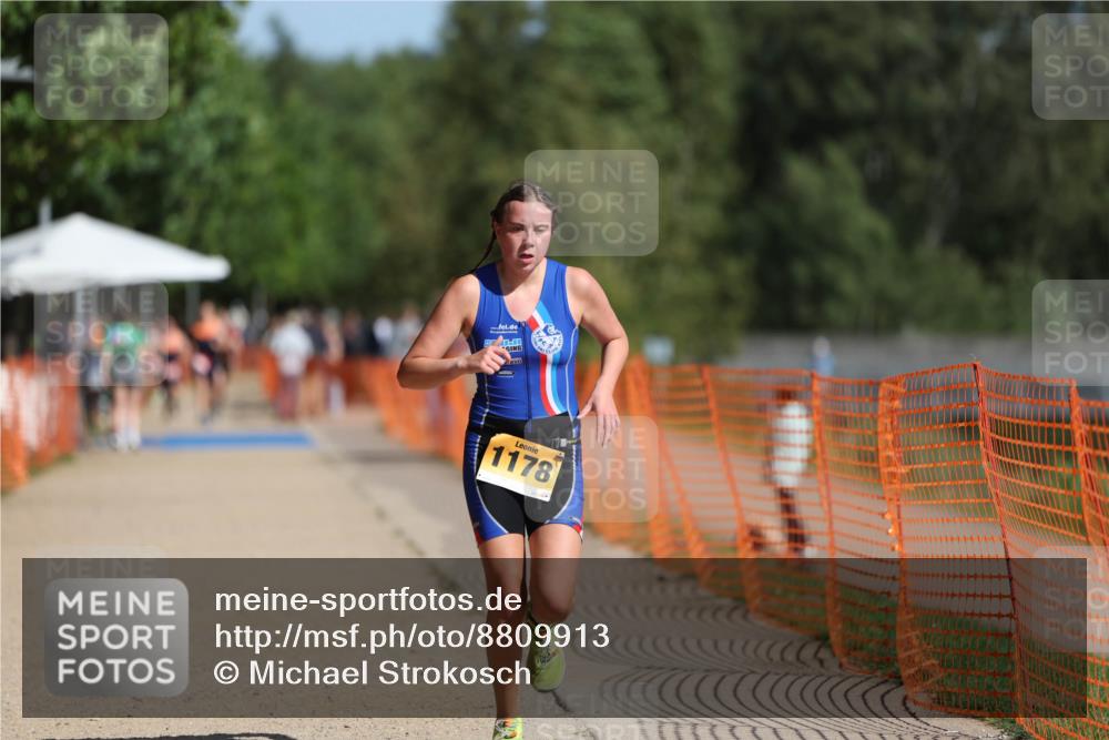 07.09.2025 - 19. Norderstedt Triathlon Michael Strokosch http://msf.ph/oto/8809913 07.09.2025 11:38:28 Laufen 1178 meine-sportfotos.de