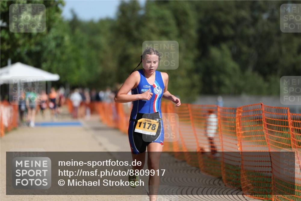 07.09.2025 - 19. Norderstedt Triathlon Michael Strokosch http://msf.ph/oto/8809917 07.09.2025 11:38:28 Laufen 1178 meine-sportfotos.de