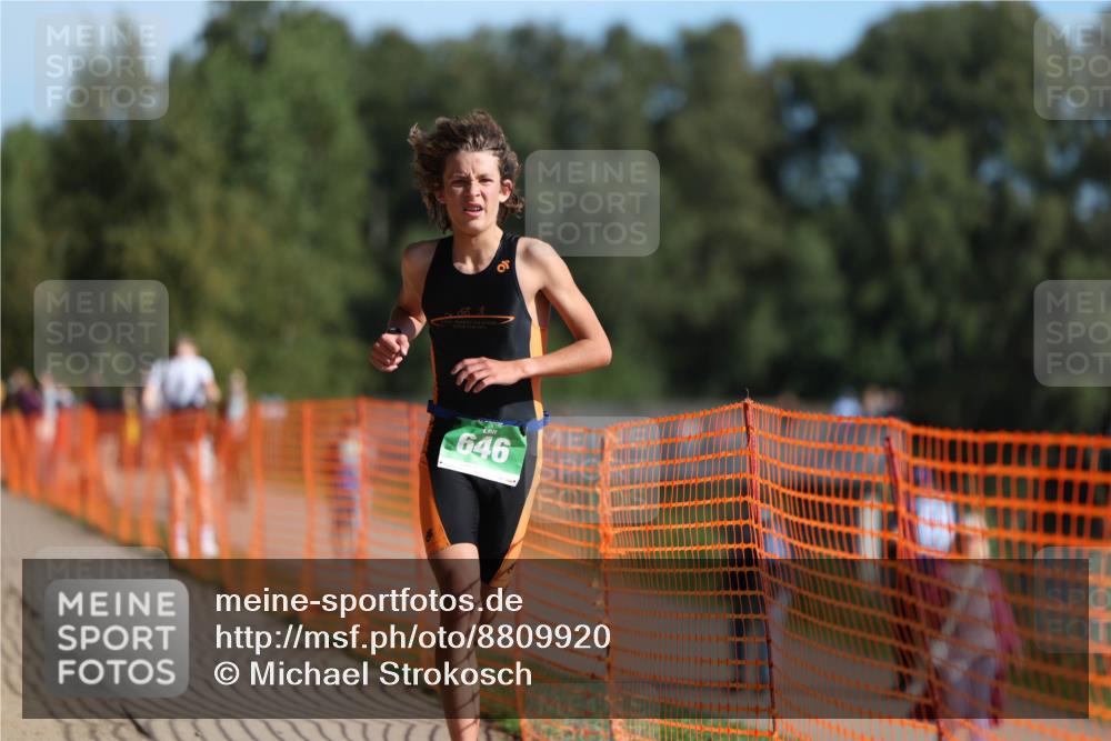07.09.2025 - 19. Norderstedt Triathlon Michael Strokosch http://msf.ph/oto/8809920 07.09.2025 10:38:52 Laufen 646, 1139 meine-sportfotos.de