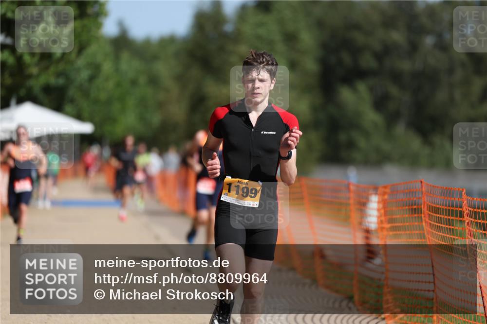 07.09.2025 - 19. Norderstedt Triathlon Michael Strokosch http://msf.ph/oto/8809964 07.09.2025 11:38:45 Laufen 833, 1199, 1340 meine-sportfotos.de