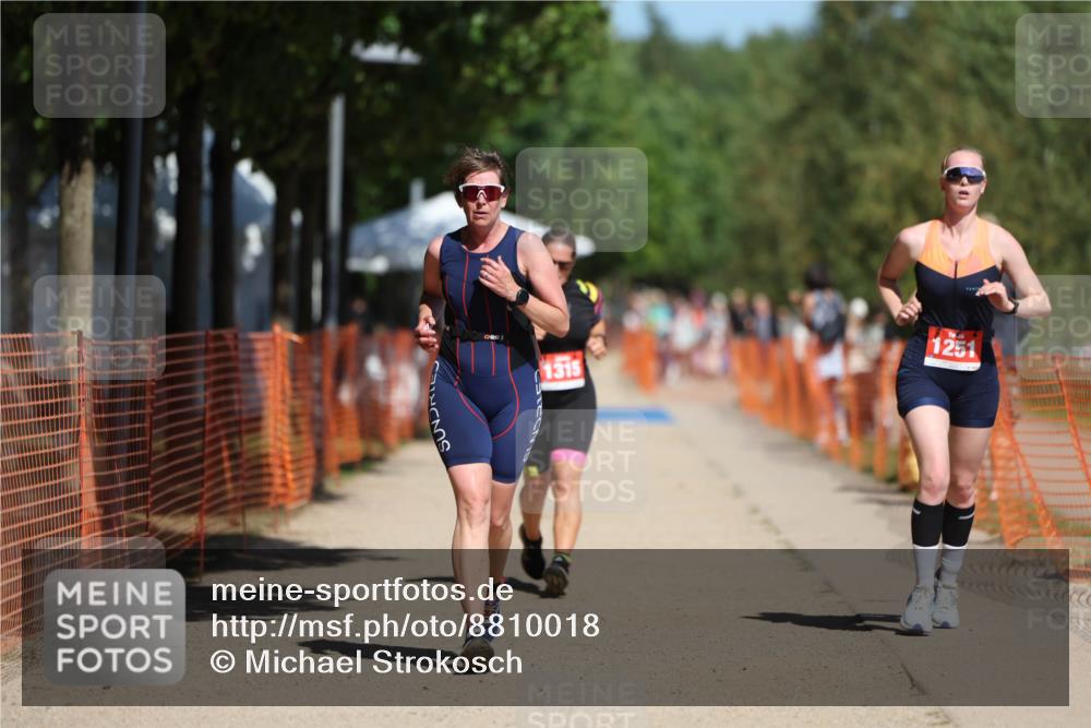 07.09.2025 - 19. Norderstedt Triathlon Michael Strokosch http://msf.ph/oto/8810018 07.09.2025 12:47:58 Laufen 210, 216, 1251, 1315 meine-sportfotos.de