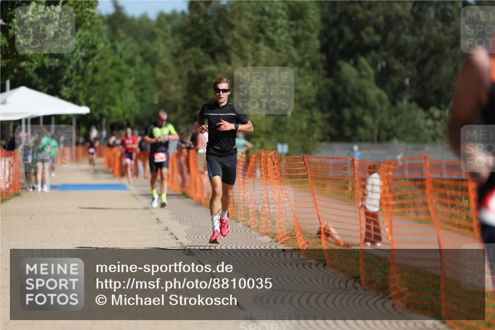 07.09.2025 - 19. Norderstedt Triathlon Michael Strokosch http://msf.ph/oto/8810035 07.09.2025 11:38:52 Laufen 833, 1184, 1340 meine-sportfotos.de