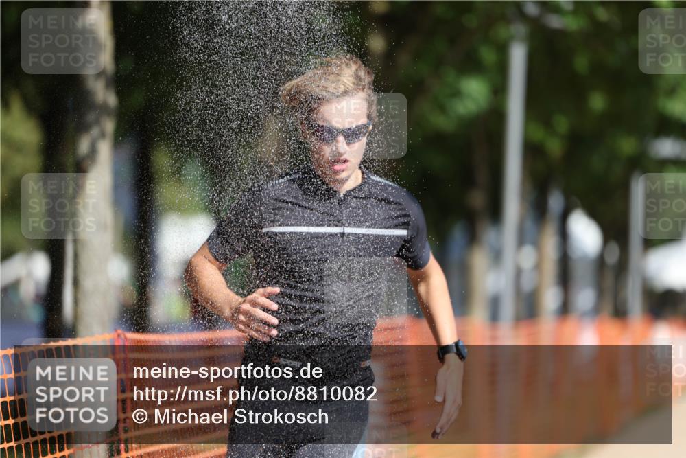 07.09.2025 - 19. Norderstedt Triathlon Michael Strokosch http://msf.ph/oto/8810082 07.09.2025 11:38:57 Laufen 1184, 1340, 1377 meine-sportfotos.de