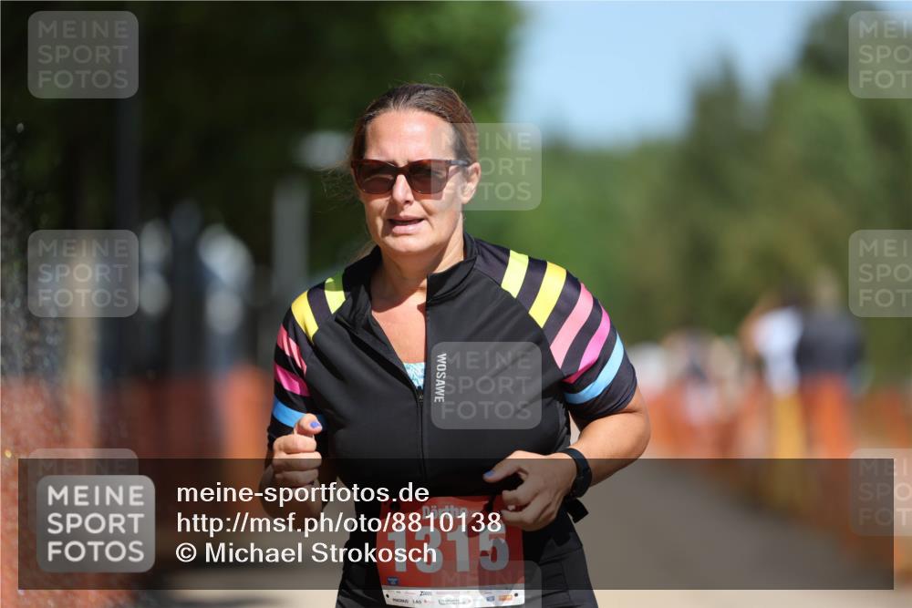 07.09.2025 - 19. Norderstedt Triathlon Michael Strokosch http://msf.ph/oto/8810138 07.09.2025 12:48:05 Laufen 216, 1251, 1315, 1322 meine-sportfotos.de