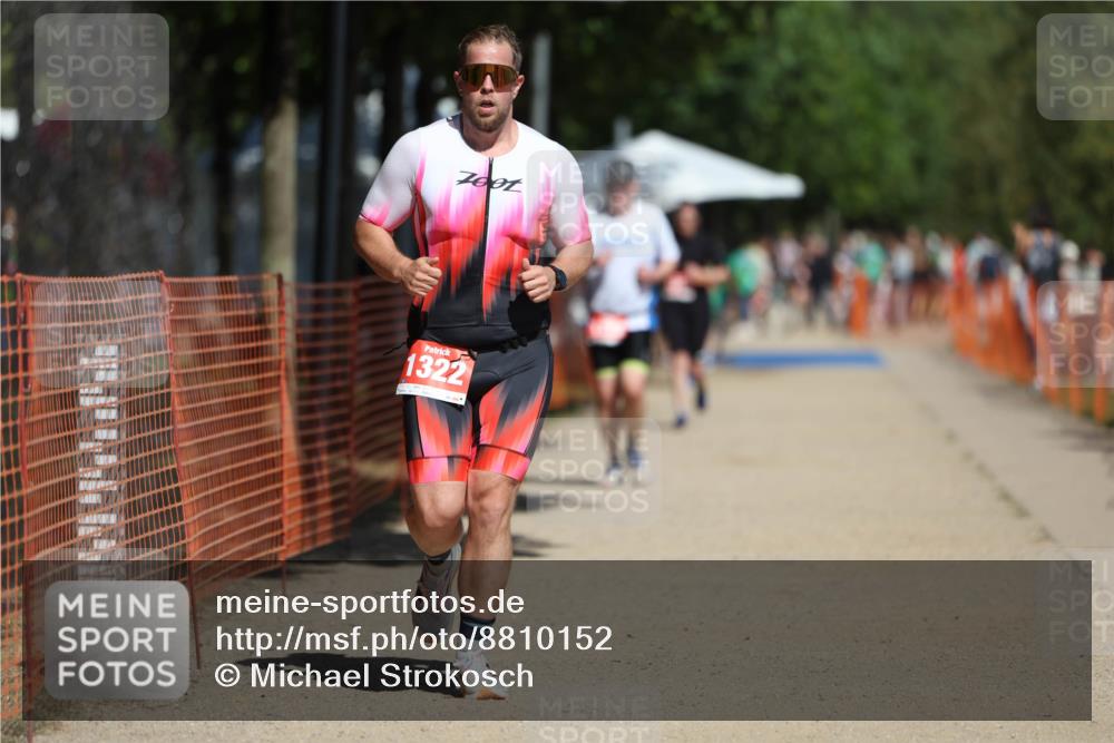 07.09.2025 - 19. Norderstedt Triathlon Michael Strokosch http://msf.ph/oto/8810152 07.09.2025 12:48:09 Laufen 1282, 1322 meine-sportfotos.de