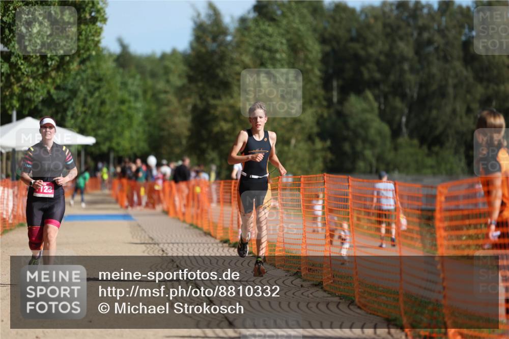 07.09.2025 - 19. Norderstedt Triathlon Michael Strokosch http://msf.ph/oto/8810332 07.09.2025 10:40:20 Laufen 645, 664, 1123 meine-sportfotos.de