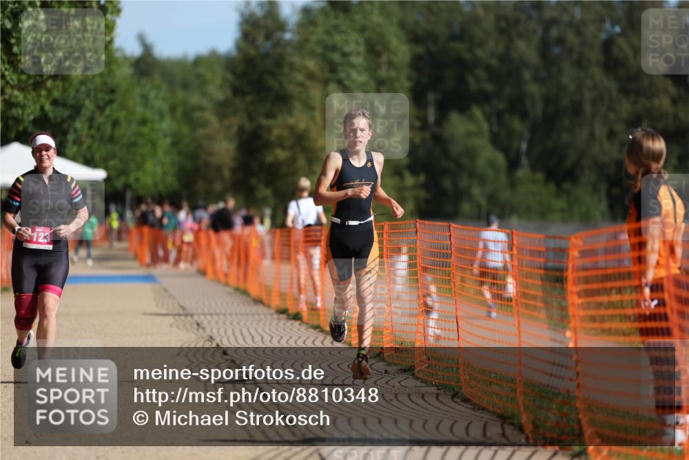 07.09.2025 - 19. Norderstedt Triathlon Michael Strokosch http://msf.ph/oto/8810348 07.09.2025 10:40:20 Laufen 645, 664, 1123 meine-sportfotos.de