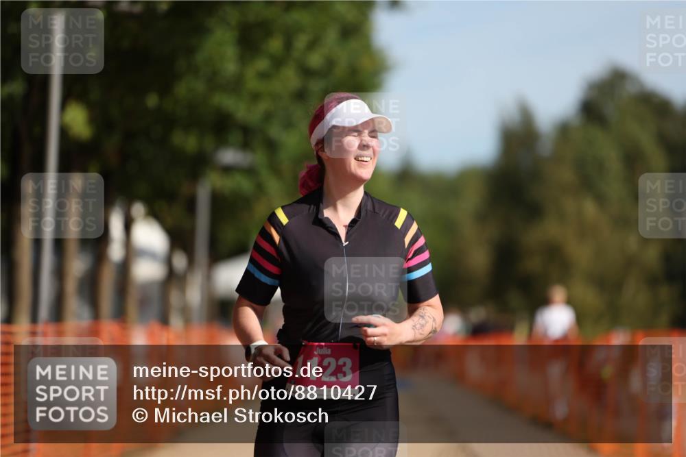 07.09.2025 - 19. Norderstedt Triathlon Michael Strokosch http://msf.ph/oto/8810427 07.09.2025 10:40:25 Laufen 645, 1123 meine-sportfotos.de