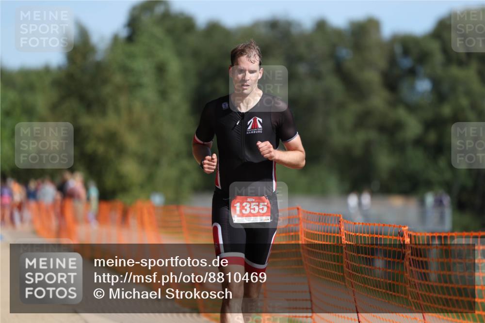 07.09.2025 - 19. Norderstedt Triathlon Michael Strokosch http://msf.ph/oto/8810469 07.09.2025 11:39:20 Laufen 1355 meine-sportfotos.de
