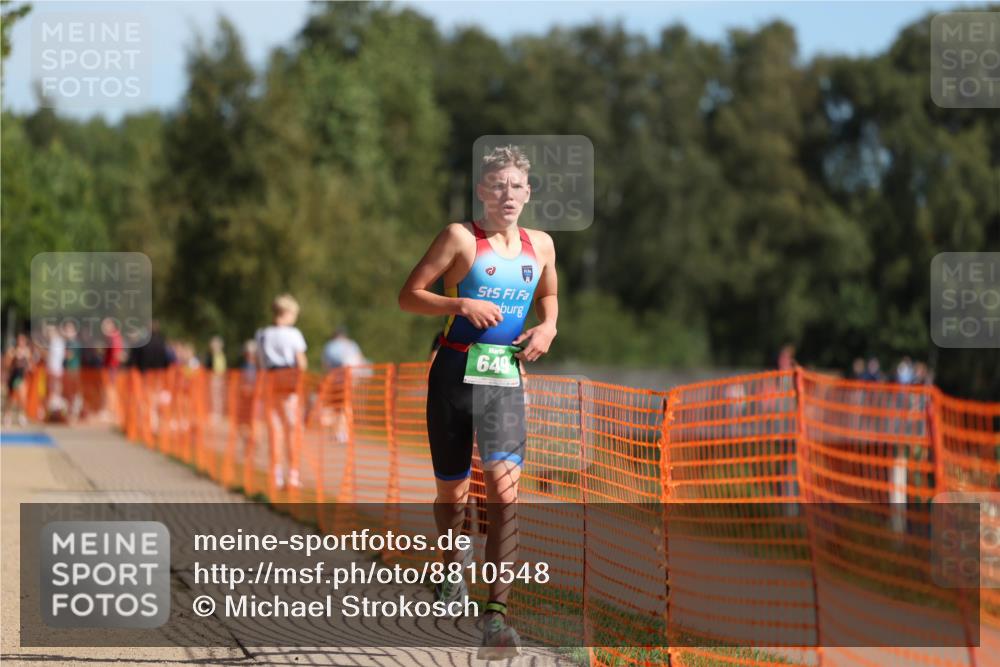 07.09.2025 - 19. Norderstedt Triathlon Michael Strokosch http://msf.ph/oto/8810548 07.09.2025 10:40:50 Laufen 649 meine-sportfotos.de