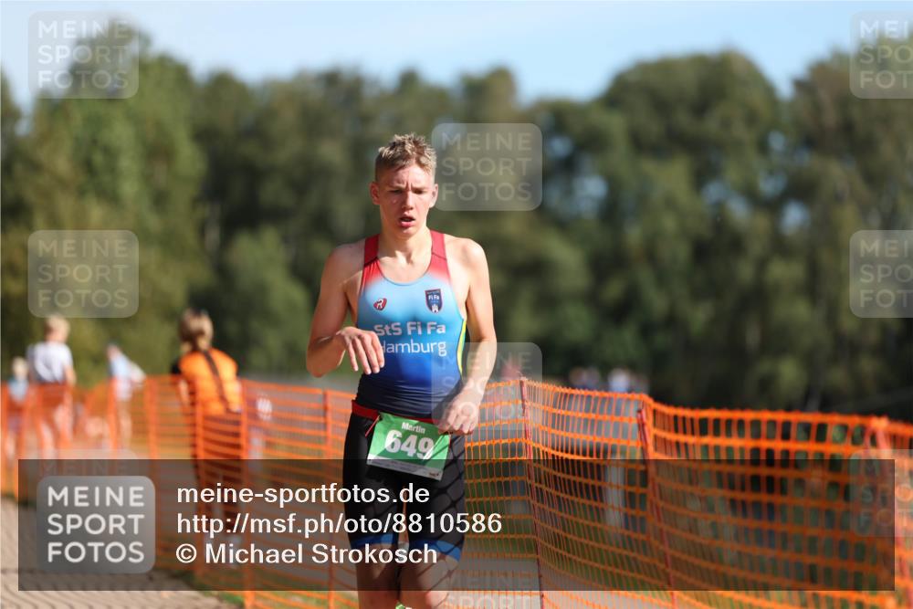 07.09.2025 - 19. Norderstedt Triathlon Michael Strokosch http://msf.ph/oto/8810586 07.09.2025 10:40:52 Laufen 649 meine-sportfotos.de