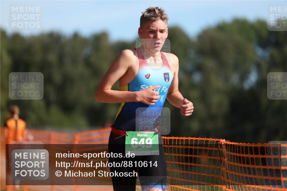 07.09.2025 - 19. Norderstedt Triathlon Michael Strokosch http://msf.ph/oto/8810614 07.09.2025 10:40:53 Laufen 649 meine-sportfotos.de