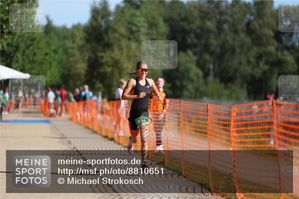 07.09.2025 - 19. Norderstedt Triathlon Michael Strokosch http://msf.ph/oto/8810651 07.09.2025 10:41:05 Laufen 687 meine-sportfotos.de