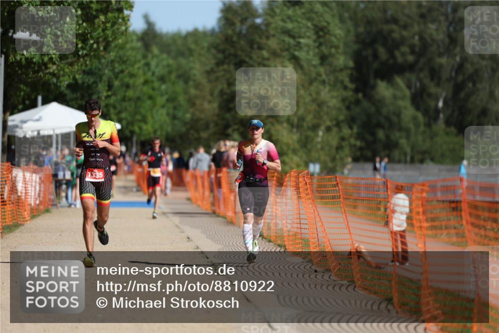 07.09.2025 - 19. Norderstedt Triathlon Michael Strokosch http://msf.ph/oto/8810922 07.09.2025 11:39:49 Laufen 199, 1335 meine-sportfotos.de
