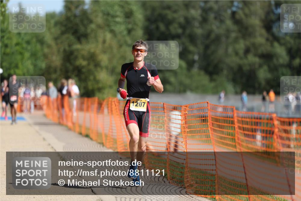 07.09.2025 - 19. Norderstedt Triathlon Michael Strokosch http://msf.ph/oto/8811121 07.09.2025 11:39:59 Laufen 199, 1207 meine-sportfotos.de