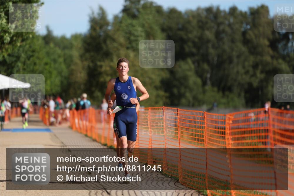 07.09.2025 - 19. Norderstedt Triathlon Michael Strokosch http://msf.ph/oto/8811245 07.09.2025 10:41:45 Laufen 657, 673, 1132, 1148 meine-sportfotos.de