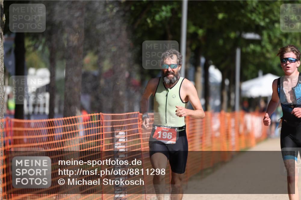 07.09.2025 - 19. Norderstedt Triathlon Michael Strokosch http://msf.ph/oto/8811298 07.09.2025 11:40:12 Laufen 196, 1171, 1323 meine-sportfotos.de