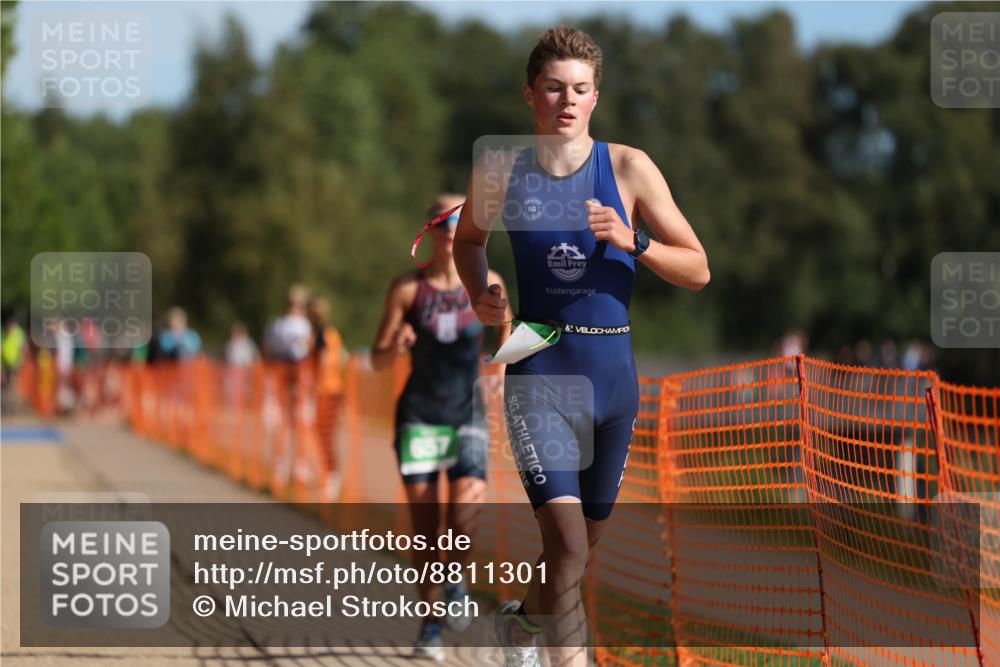 07.09.2025 - 19. Norderstedt Triathlon Michael Strokosch http://msf.ph/oto/8811301 07.09.2025 10:41:47 Laufen 657, 673, 1148 meine-sportfotos.de