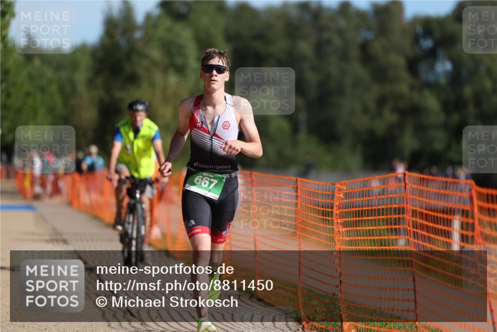 07.09.2025 - 19. Norderstedt Triathlon Michael Strokosch http://msf.ph/oto/8811450 07.09.2025 10:42:02 Laufen 667 meine-sportfotos.de