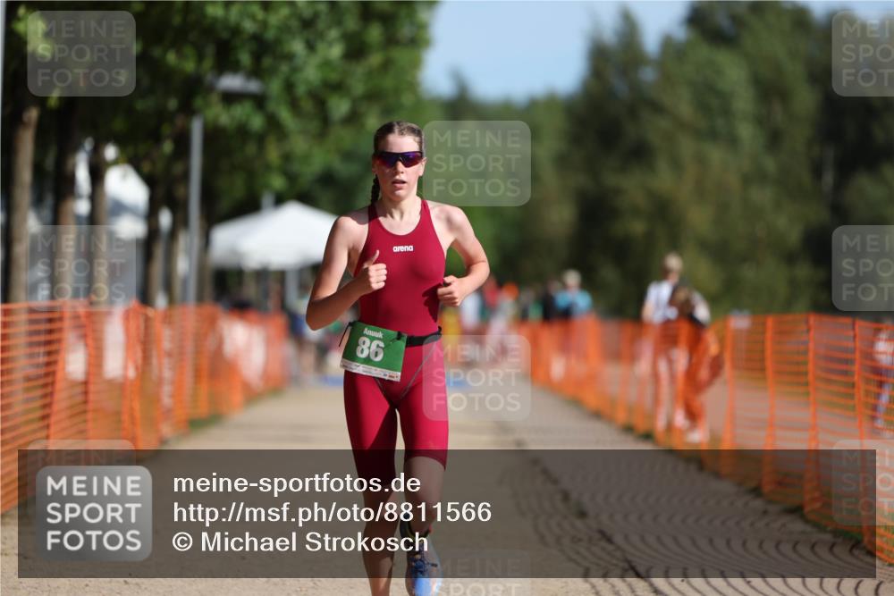 07.09.2025 - 19. Norderstedt Triathlon Michael Strokosch http://msf.ph/oto/8811566 07.09.2025 10:42:12 Laufen 68, 86, 648 meine-sportfotos.de