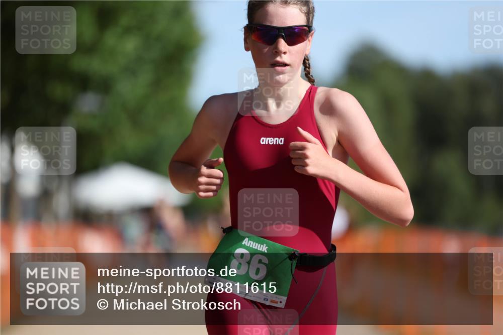 07.09.2025 - 19. Norderstedt Triathlon Michael Strokosch http://msf.ph/oto/8811615 07.09.2025 10:42:13 Laufen 68, 86, 648 meine-sportfotos.de