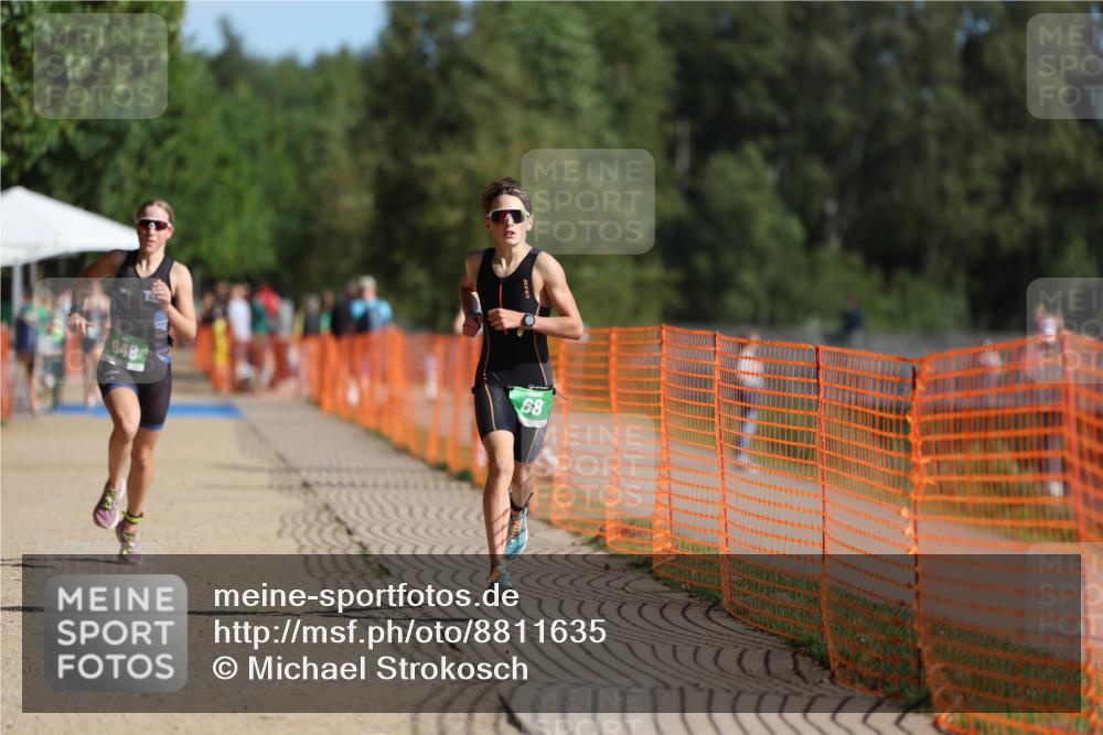 07.09.2025 - 19. Norderstedt Triathlon Michael Strokosch http://msf.ph/oto/8811635 07.09.2025 10:42:15 Laufen 68, 86, 648 meine-sportfotos.de