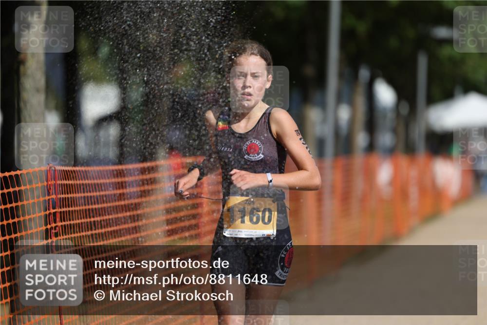 07.09.2025 - 19. Norderstedt Triathlon Michael Strokosch http://msf.ph/oto/8811648 07.09.2025 11:40:38 Laufen 1160, 1170 meine-sportfotos.de