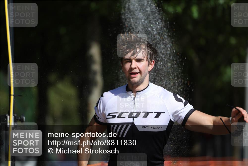 07.09.2025 - 19. Norderstedt Triathlon Michael Strokosch http://msf.ph/oto/8811830 07.09.2025 11:40:56 Laufen 844, 1206 meine-sportfotos.de