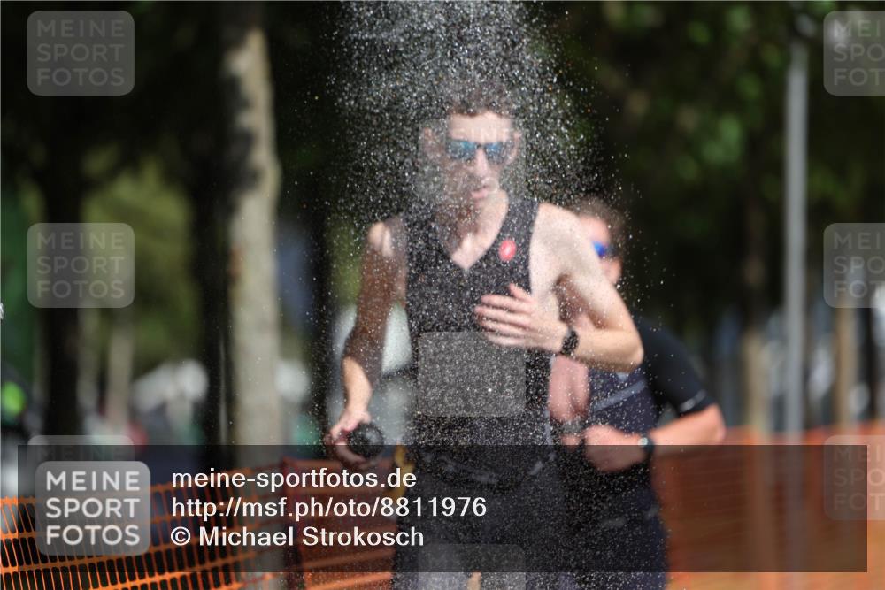 07.09.2025 - 19. Norderstedt Triathlon Michael Strokosch http://msf.ph/oto/8811976 07.09.2025 11:41:05 Laufen 1198, 1200 meine-sportfotos.de