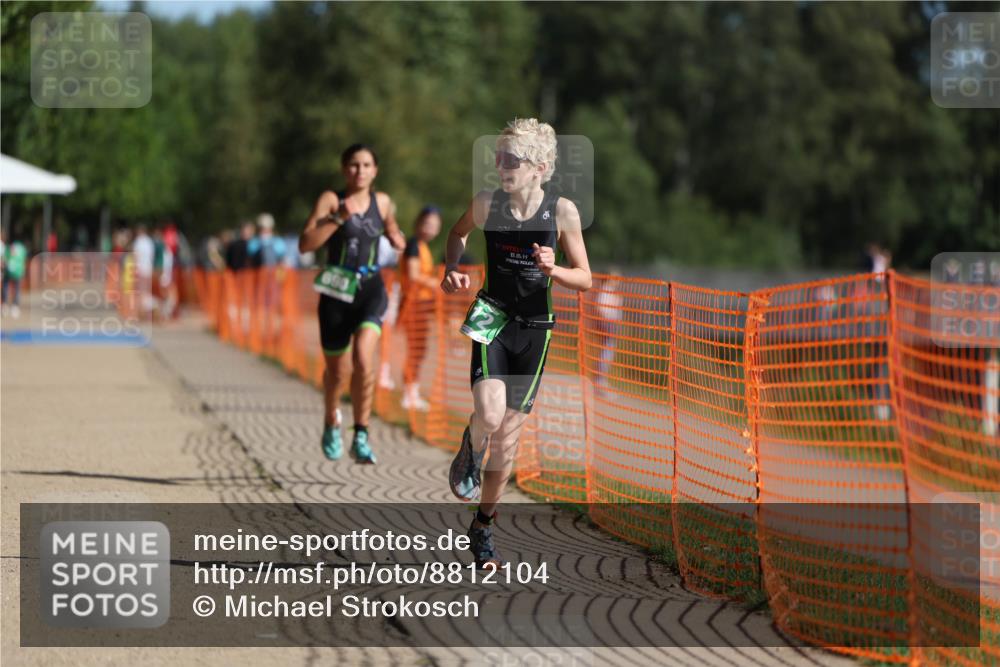 07.09.2025 - 19. Norderstedt Triathlon Michael Strokosch http://msf.ph/oto/8812104 07.09.2025 10:42:42 Laufen 112, 690 meine-sportfotos.de