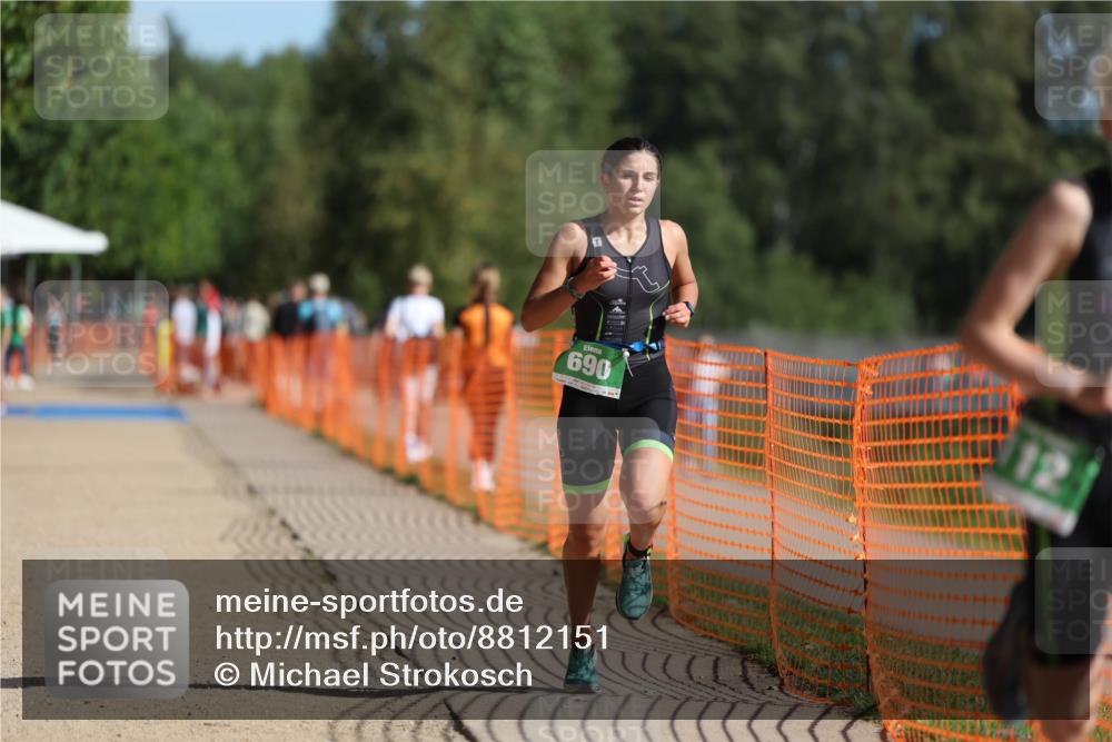 07.09.2025 - 19. Norderstedt Triathlon Michael Strokosch http://msf.ph/oto/8812151 07.09.2025 10:42:44 Laufen 112, 690 meine-sportfotos.de