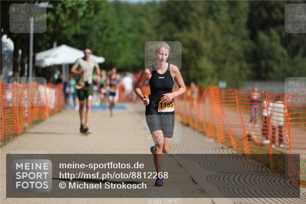 07.09.2025 - 19. Norderstedt Triathlon Michael Strokosch http://msf.ph/oto/8812268 07.09.2025 11:41:45 Laufen 734, 1155, 1188 meine-sportfotos.de