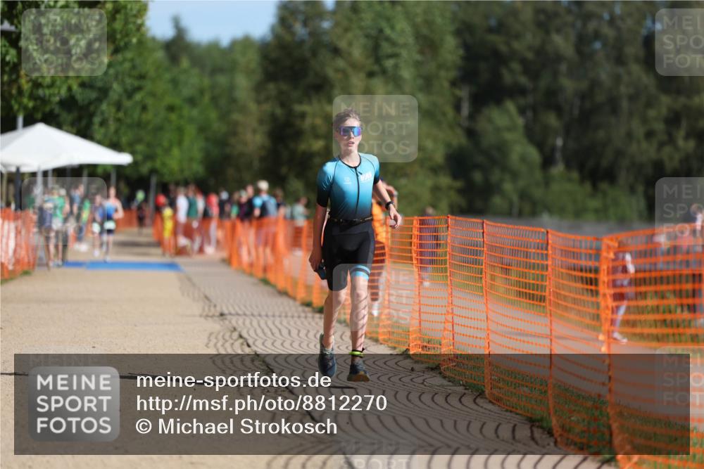 07.09.2025 - 19. Norderstedt Triathlon Michael Strokosch http://msf.ph/oto/8812270 07.09.2025 10:43:08 Laufen 685 meine-sportfotos.de