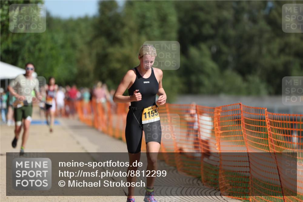 07.09.2025 - 19. Norderstedt Triathlon Michael Strokosch http://msf.ph/oto/8812299 07.09.2025 11:41:46 Laufen 734, 1155, 1188 meine-sportfotos.de