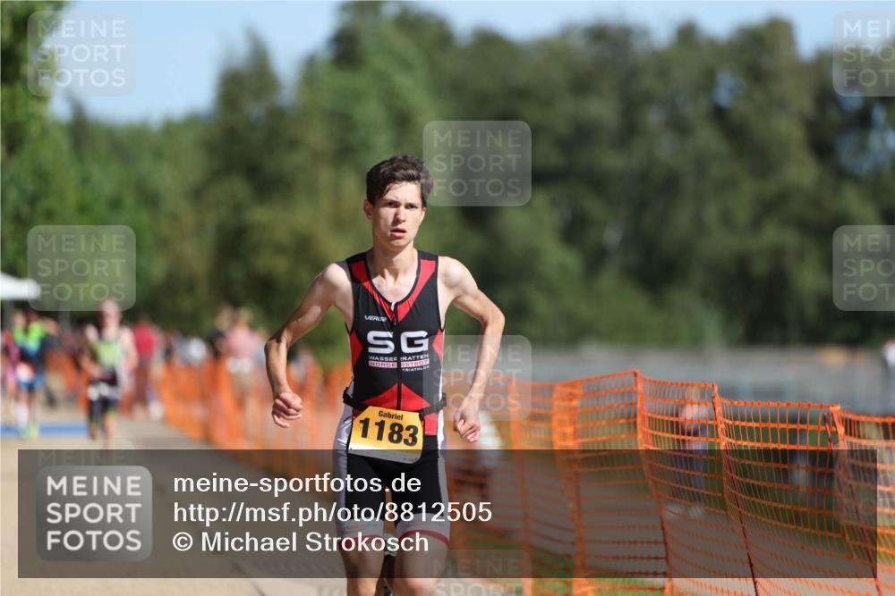 07.09.2025 - 19. Norderstedt Triathlon Michael Strokosch http://msf.ph/oto/8812505 07.09.2025 11:41:55 Laufen 1164, 1183, 1188 meine-sportfotos.de