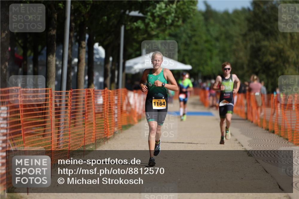 07.09.2025 - 19. Norderstedt Triathlon Michael Strokosch http://msf.ph/oto/8812570 07.09.2025 11:41:58 Laufen 1164, 1180, 1183 meine-sportfotos.de