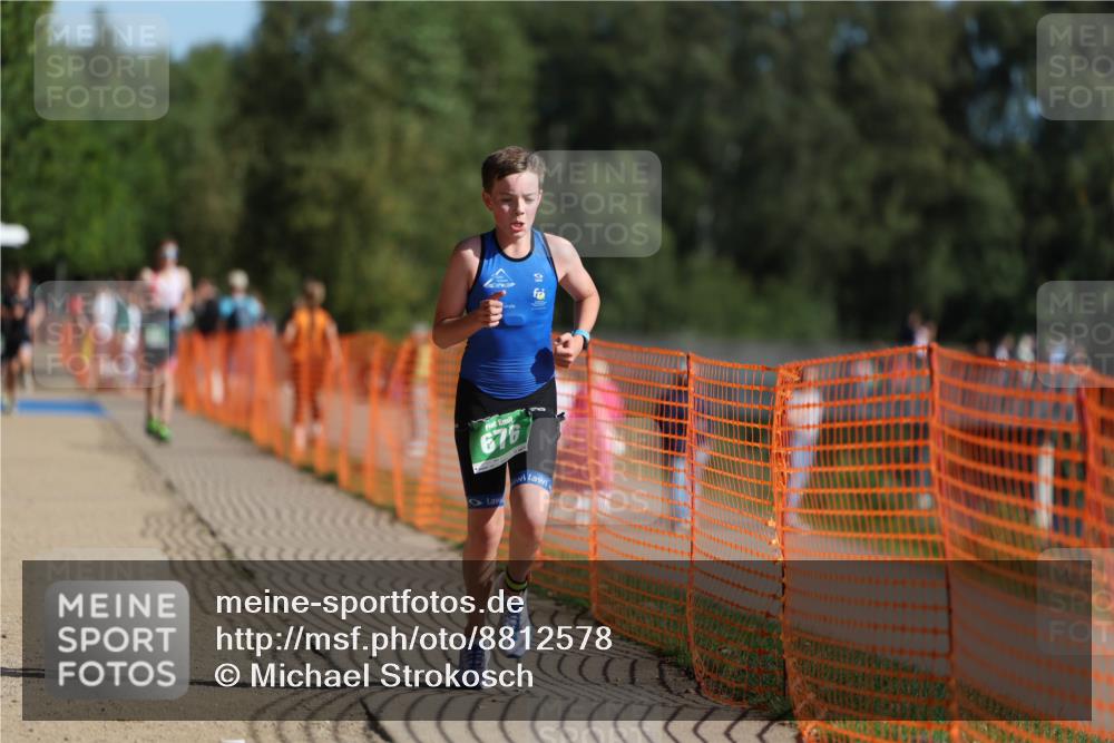 07.09.2025 - 19. Norderstedt Triathlon Michael Strokosch http://msf.ph/oto/8812578 07.09.2025 10:43:28 Laufen 676, 684 meine-sportfotos.de