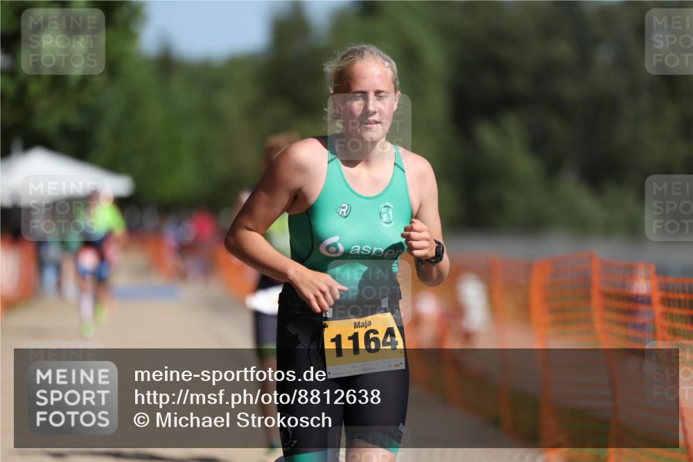07.09.2025 - 19. Norderstedt Triathlon Michael Strokosch http://msf.ph/oto/8812638 07.09.2025 11:42:02 Laufen 1164, 1180 meine-sportfotos.de