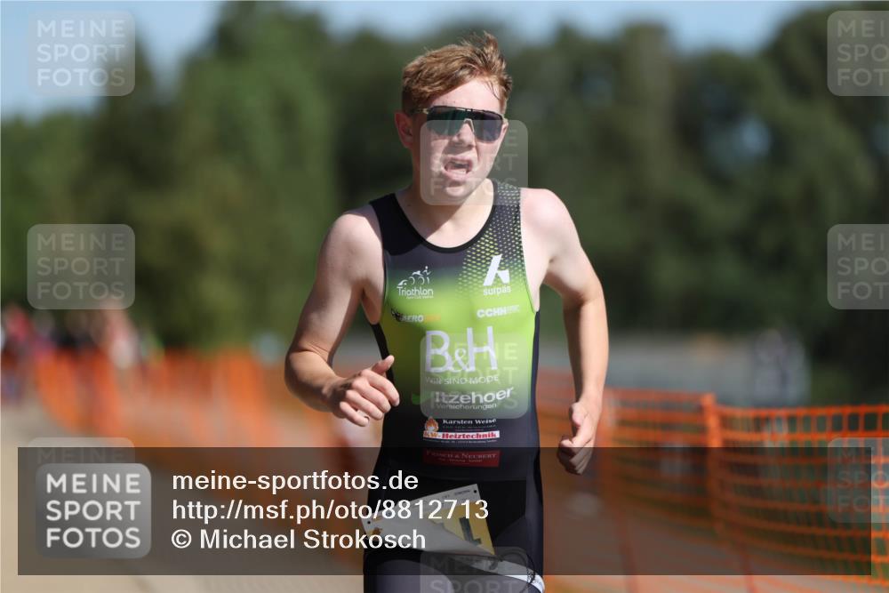 07.09.2025 - 19. Norderstedt Triathlon Michael Strokosch http://msf.ph/oto/8812713 07.09.2025 11:42:05 Laufen 200, 1164, 1180 meine-sportfotos.de
