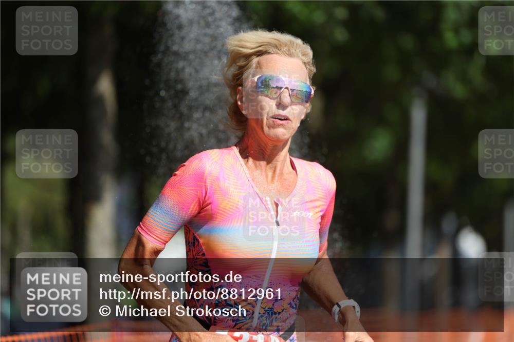 07.09.2025 - 19. Norderstedt Triathlon Michael Strokosch http://msf.ph/oto/8812961 07.09.2025 11:42:17 Laufen 1314 meine-sportfotos.de
