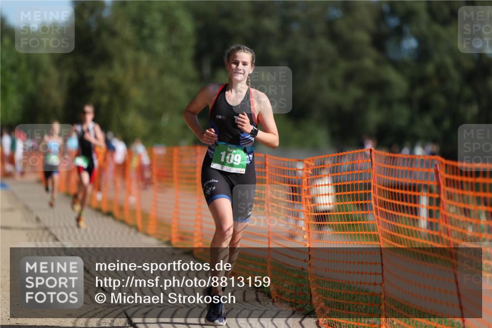 07.09.2025 - 19. Norderstedt Triathlon Michael Strokosch http://msf.ph/oto/8813159 07.09.2025 10:44:04 Laufen 96, 109, 680, 1135 meine-sportfotos.de